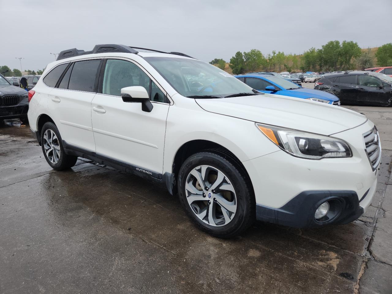 2017 Subaru Outback 2.5I Limited - Image 4