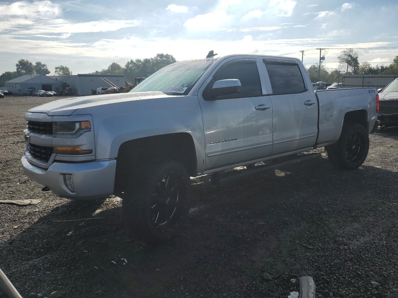 2017 Chevrolet Silverado K1500 Lt