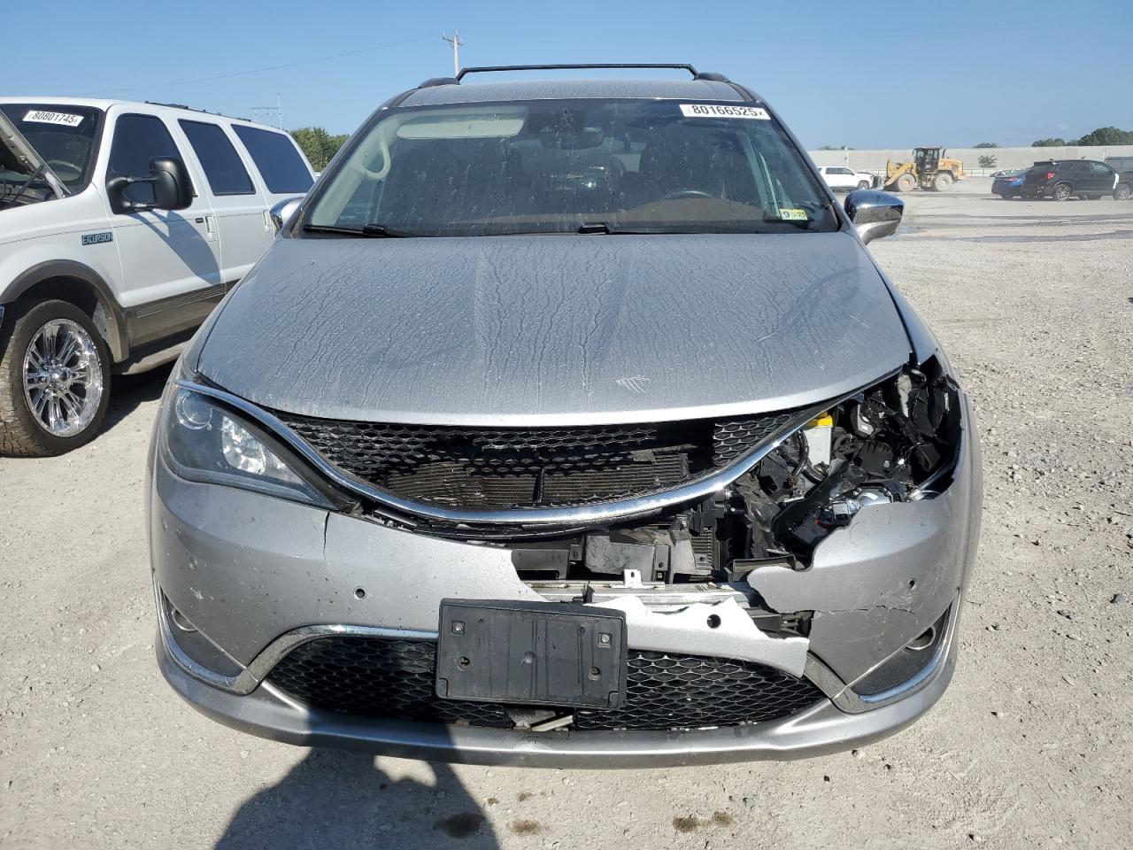 2018 Chrysler Pacifica Limited - Фото 5