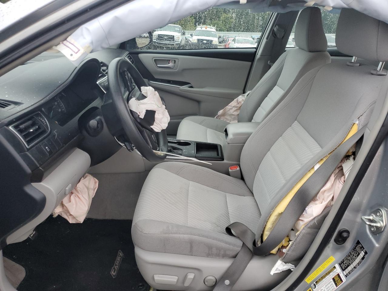 2015 Toyota Camry Le - Фото 7