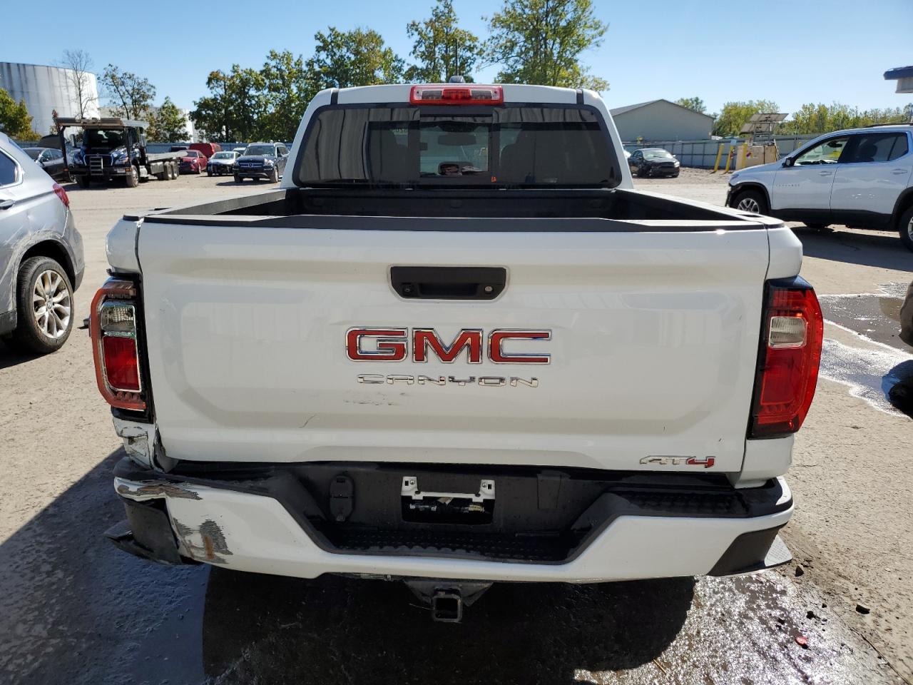 2024 GMC Canyon At4 - Image 6