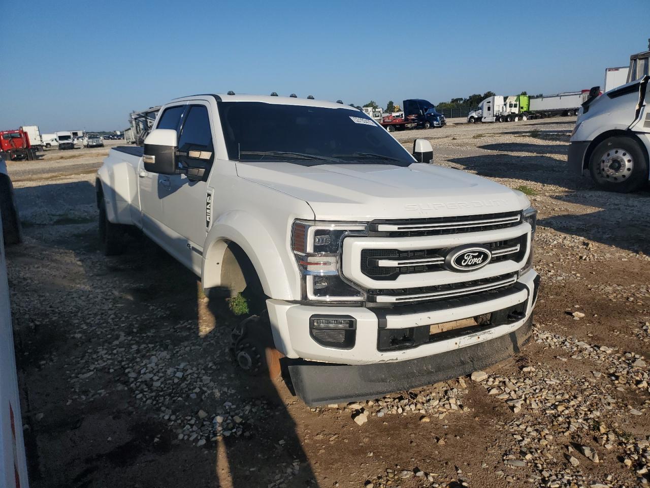 2020 Ford F450 Super Duty - Image 4