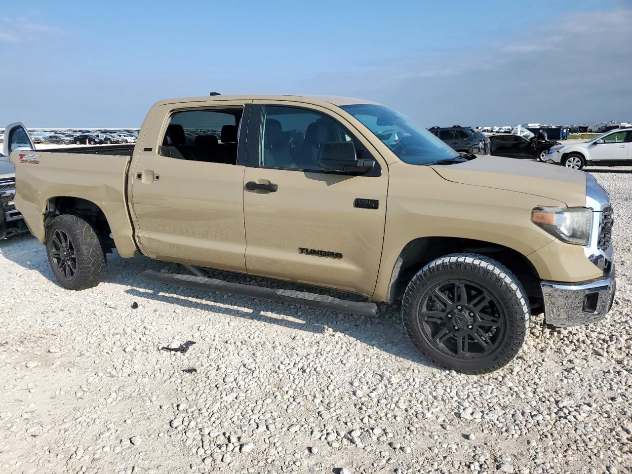2020 Toyota Tundra Crewmax Sr5 - Фото 4