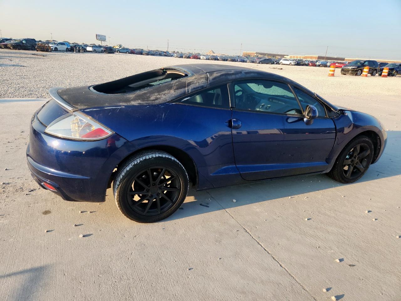 2009 Mitsubishi Eclipse Gs - Image 3