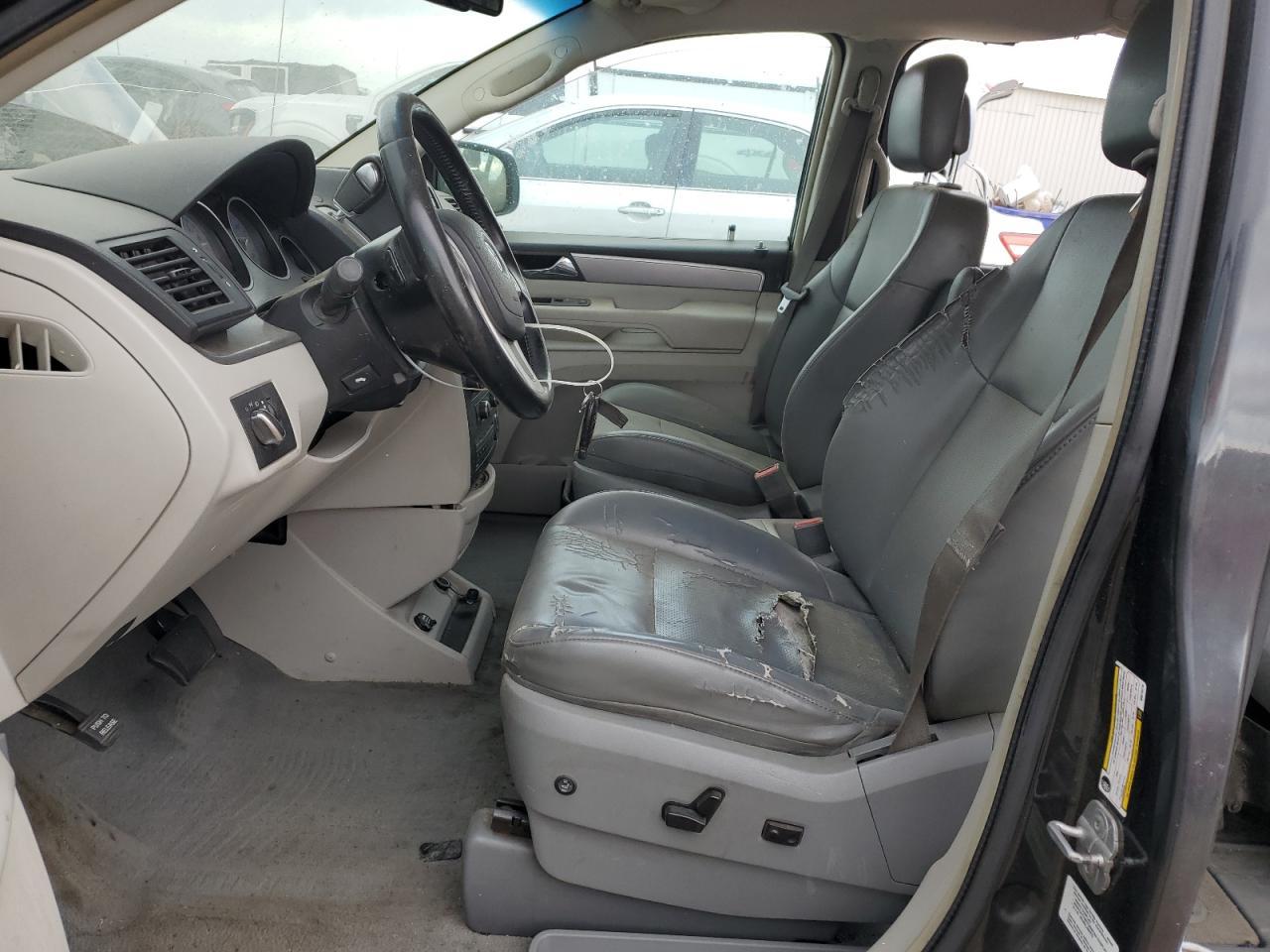 2011 Volkswagen Routan Se - Фото 7