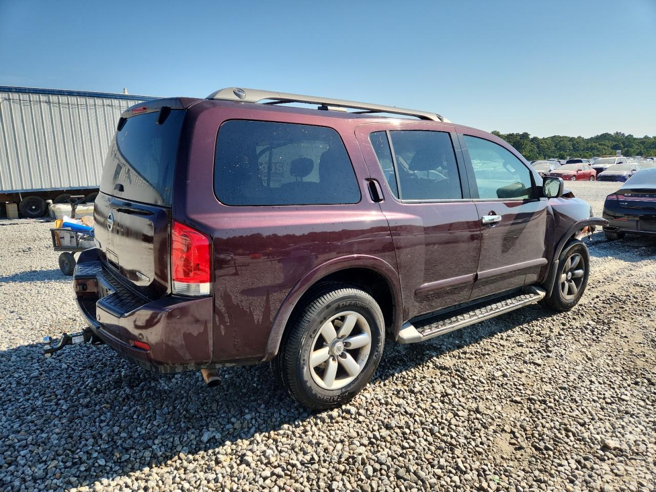 2014 Nissan Armada Sv - Image 3