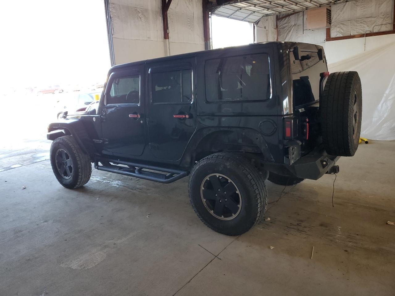 2012 Jeep Wrangler Unlimited Sahara - Image 2