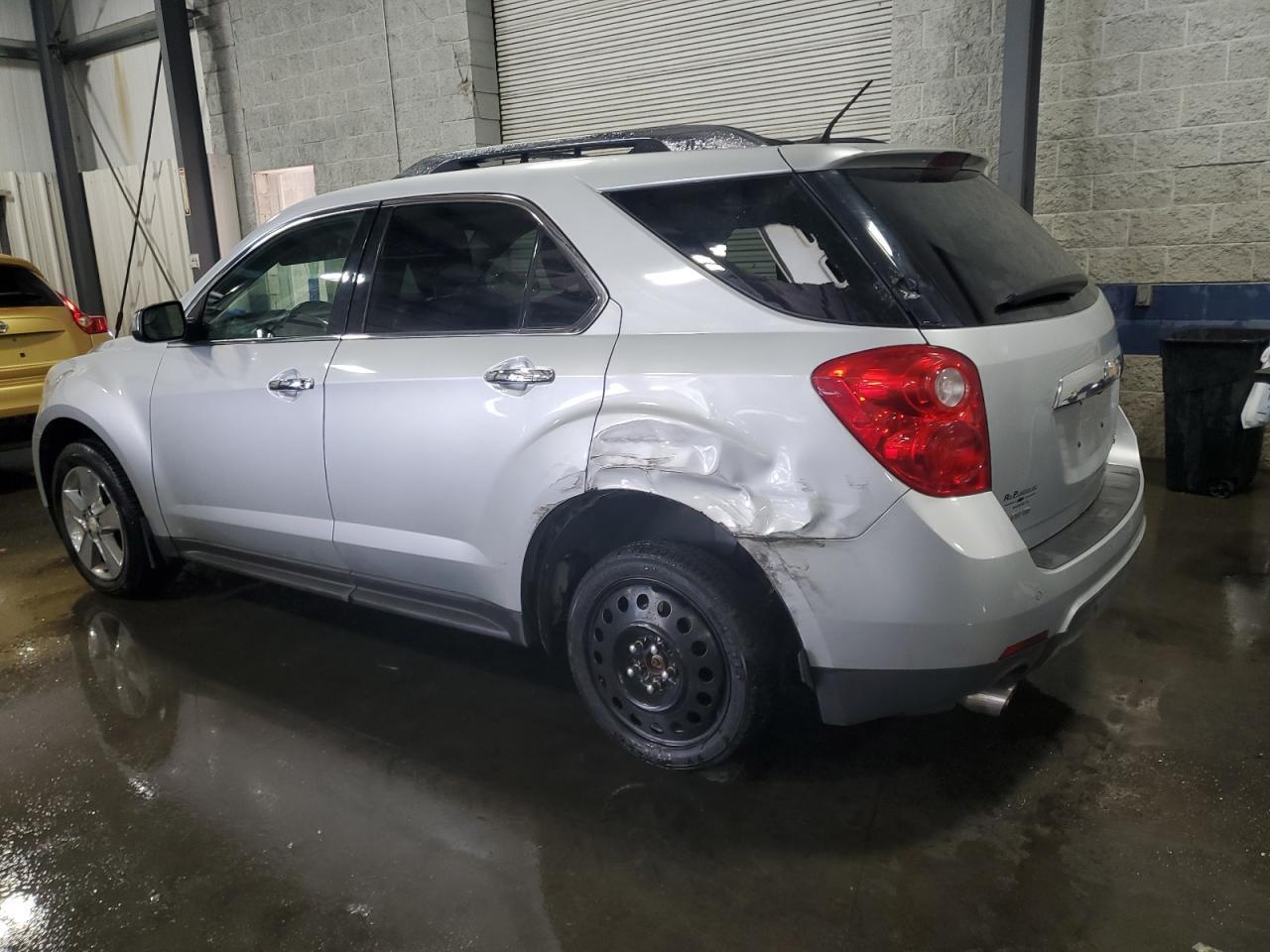 2013 Chevrolet Equinox Ltz - Image 2