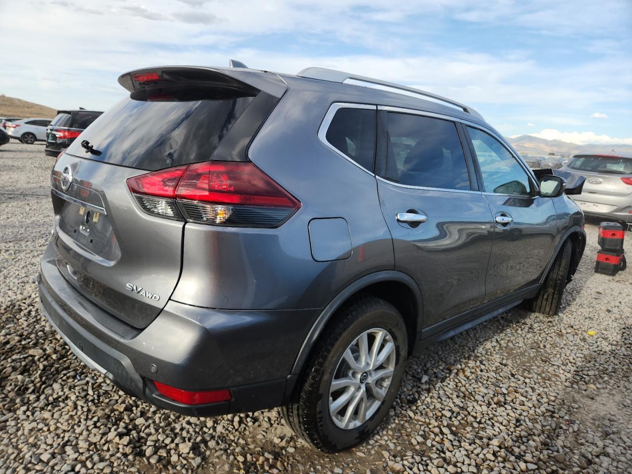 2020 Nissan Rogue - Фото 3