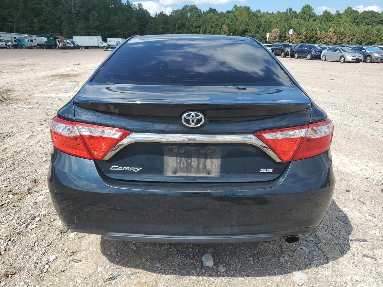 2015 Toyota Camry Le - Фото 6