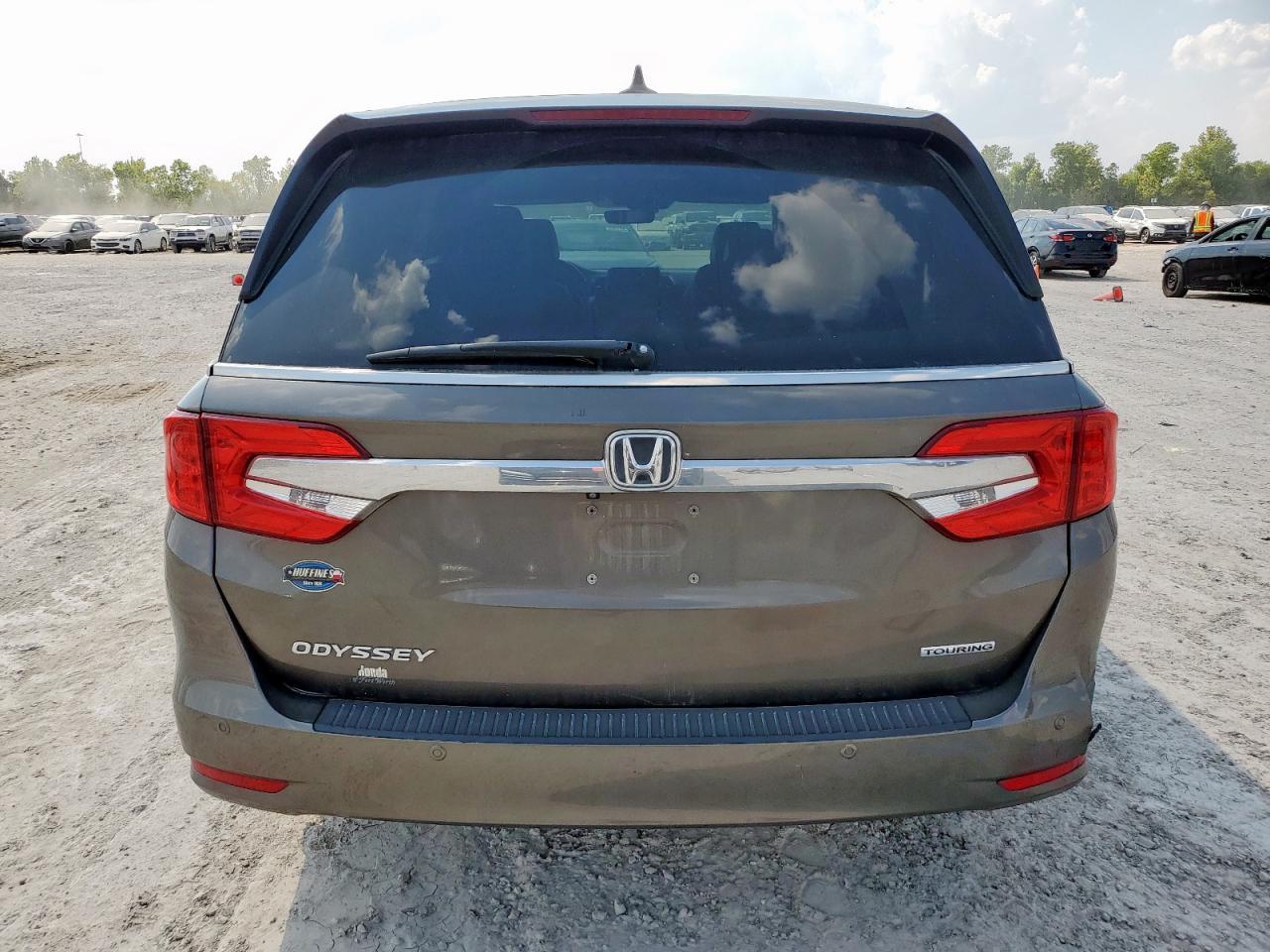 2018 Honda Odyssey Touring - Фото 6