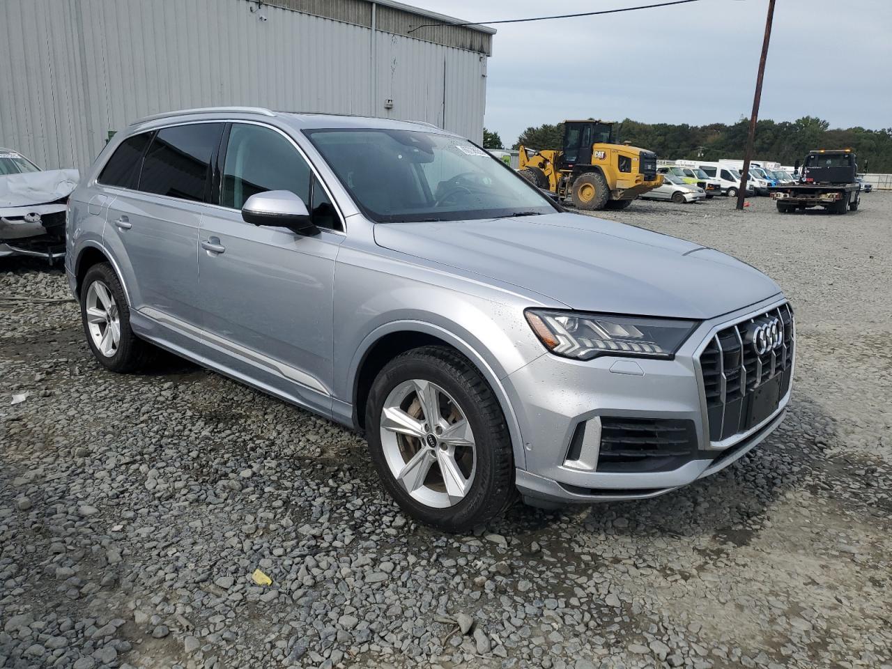 2022 Audi Q7 Premium Plus - Фото 4