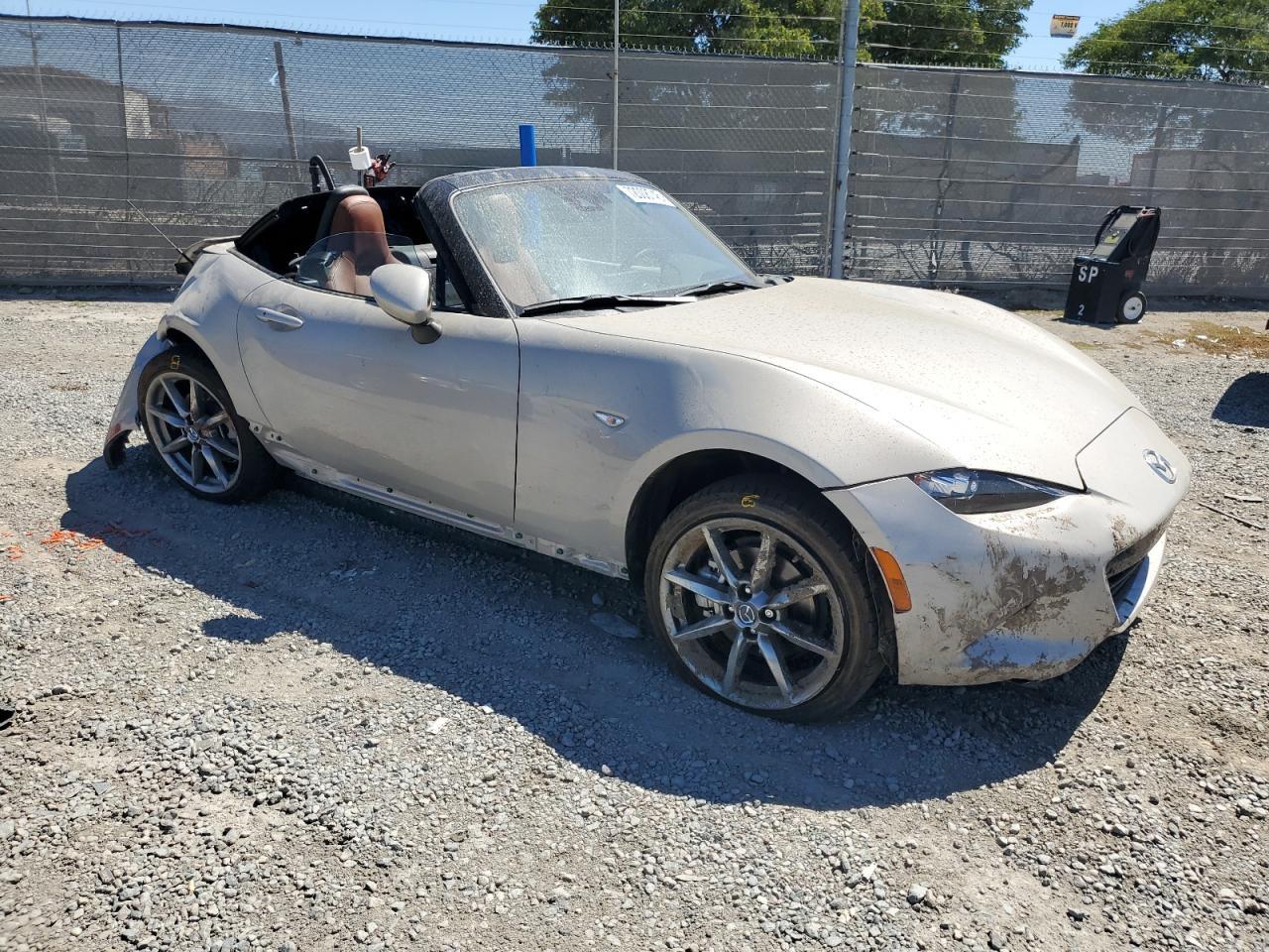 2023 Mazda Mx-5 Miata Grand Touring - Image 4
