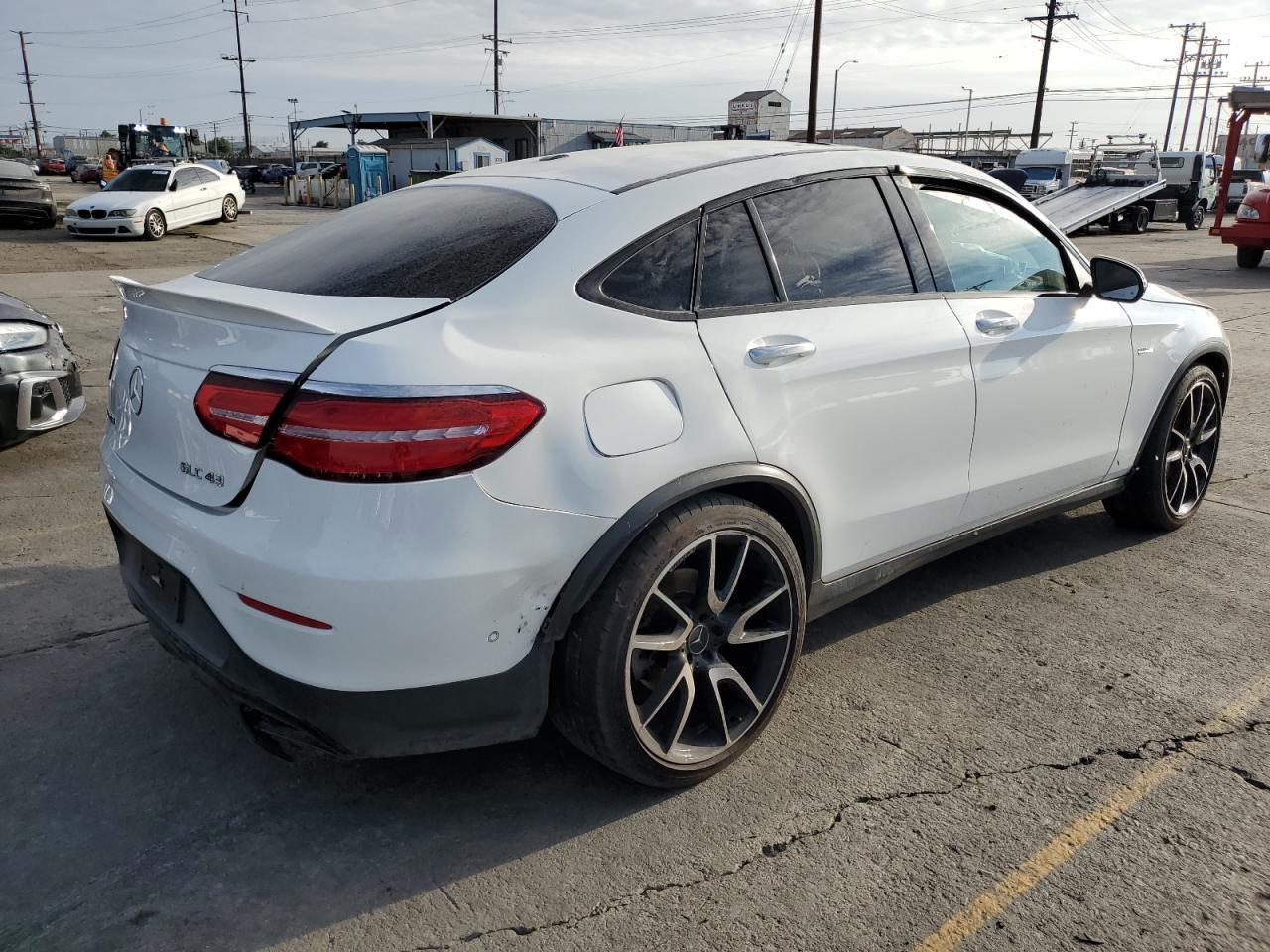 2019 Mercedes-Benz Glc Coupe 43 4Matic Amg - Фото 3