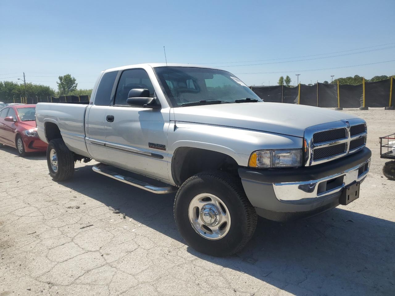 2001 Dodge Ram 2500 - Фото 4