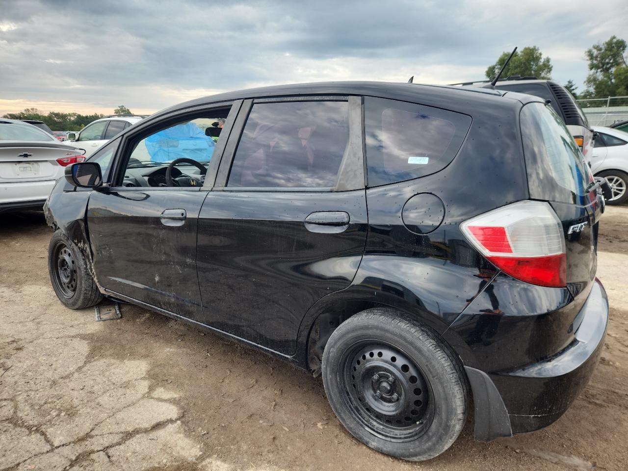 2009 Honda Fit - Image 2