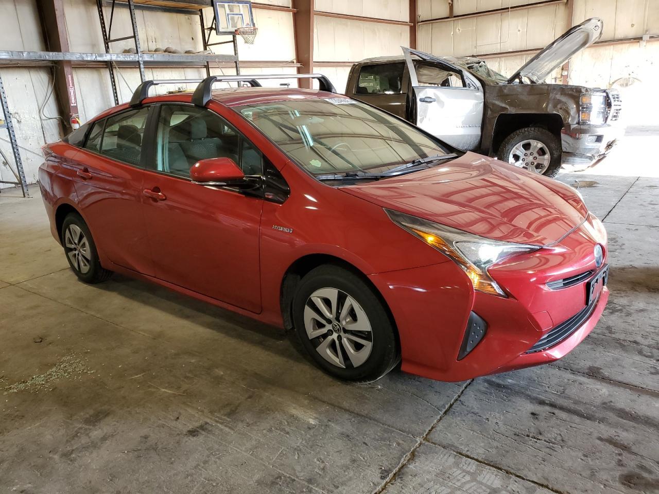 2017 Toyota Prius - Image 4