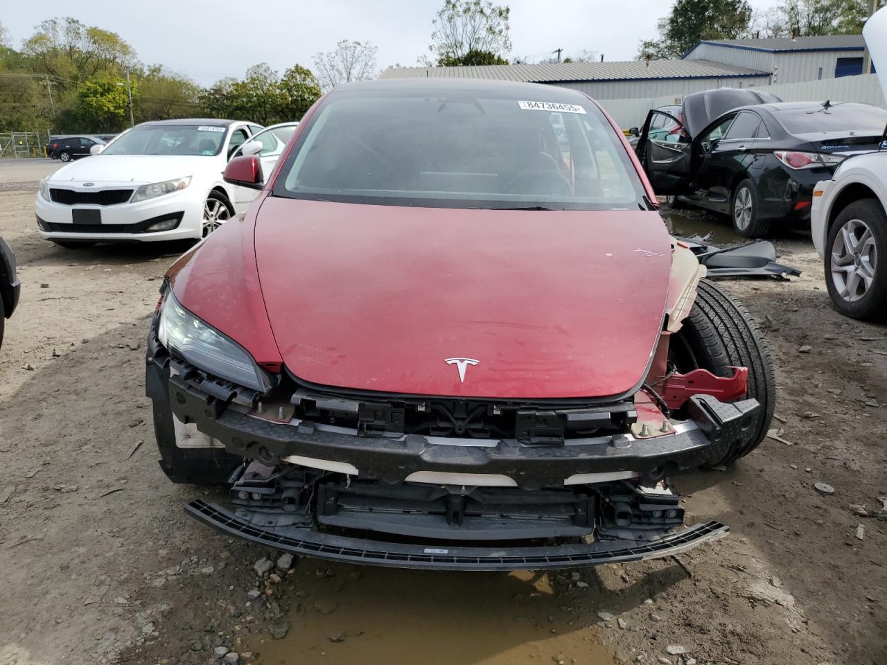 2024 Tesla Model 3 - Фото 5