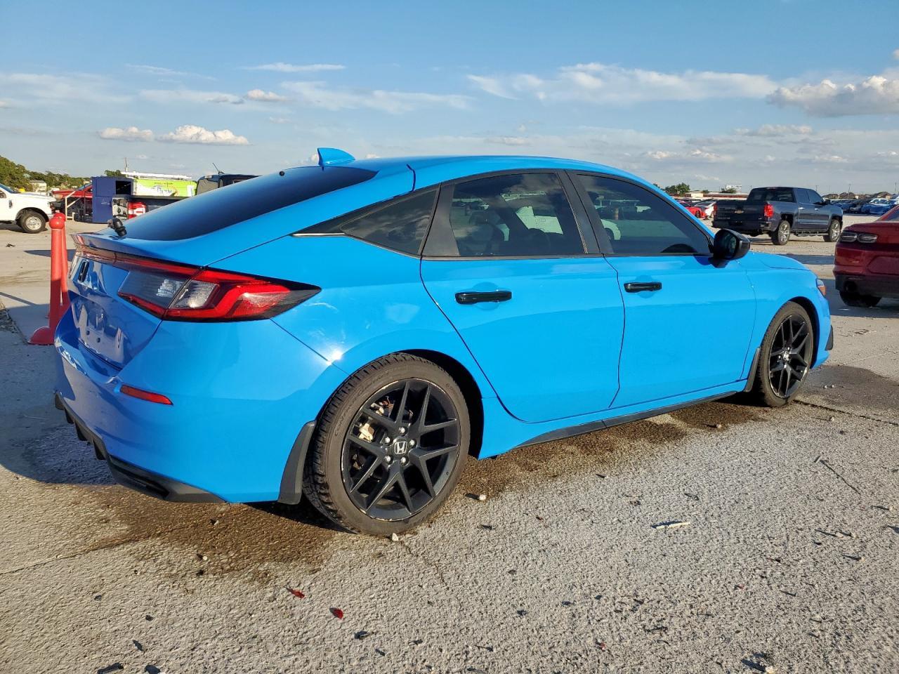 2022 Honda Civic Sport - Image 3