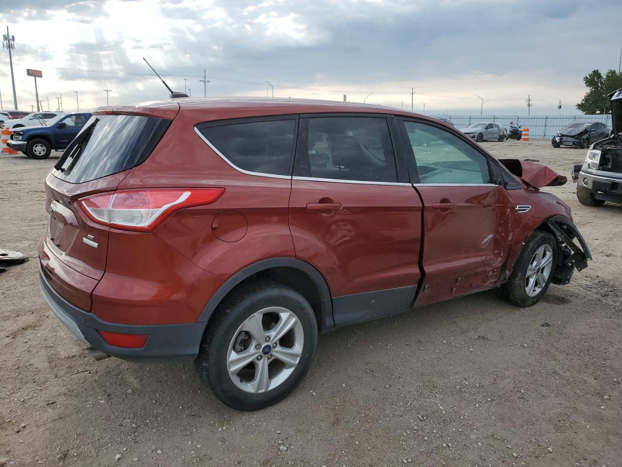 2016 Ford Escape Se - Фото 3