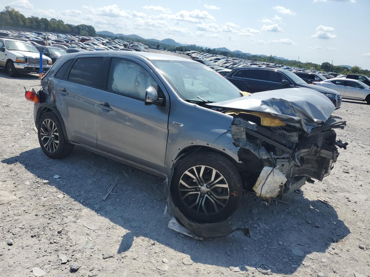 2018 Mitsubishi Outlander Sport Es - Фото 4