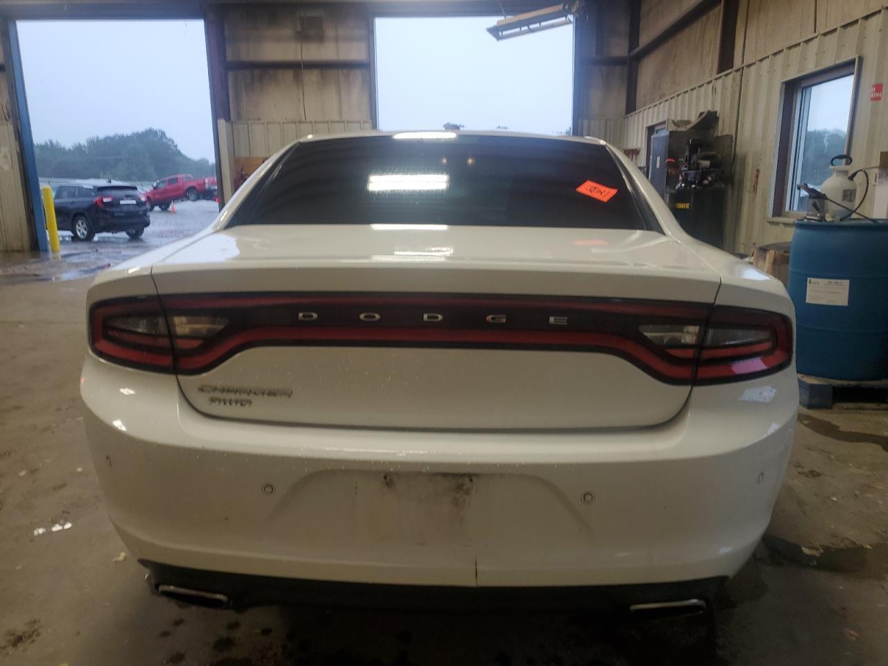 2016 Dodge Charger Se - Image 6