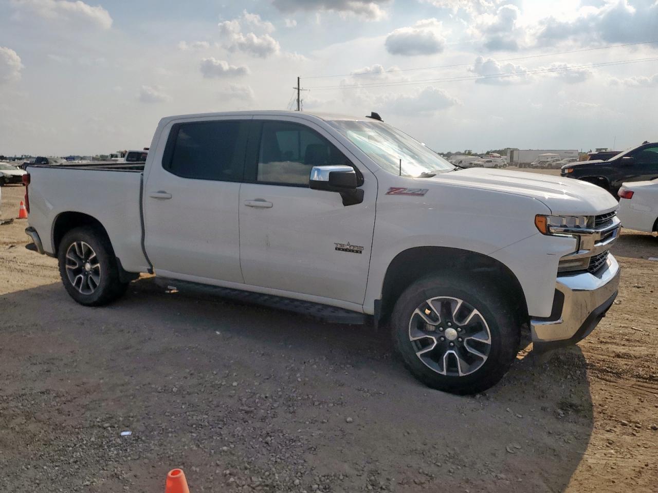 2021 Chevrolet Silverado K1500 Lt - Фото 4