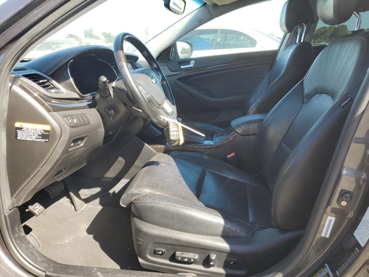 2014 Kia Cadenza Premium - Image 7