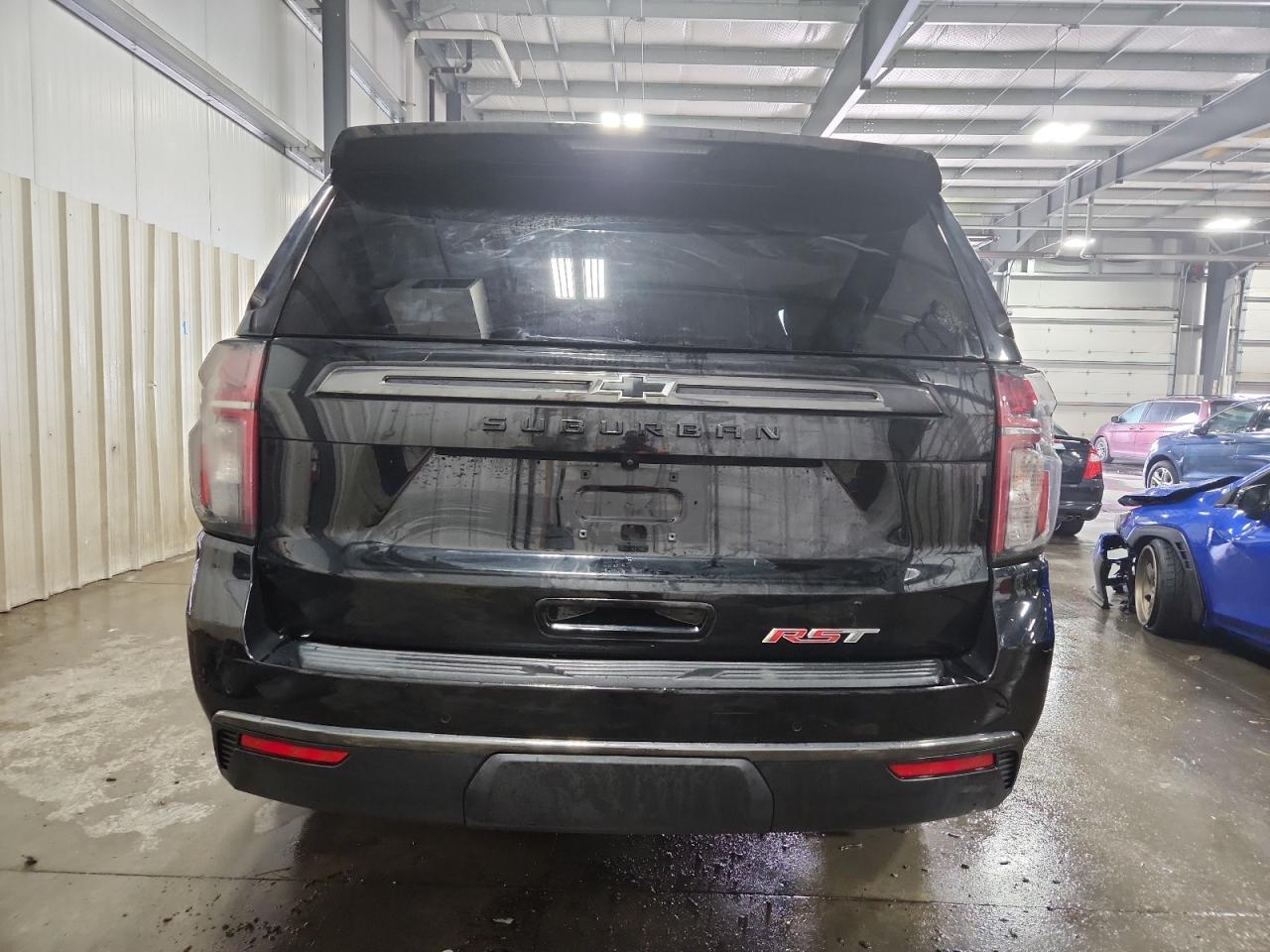 2022 Chevrolet Suburban K1500 Rst - Image 6