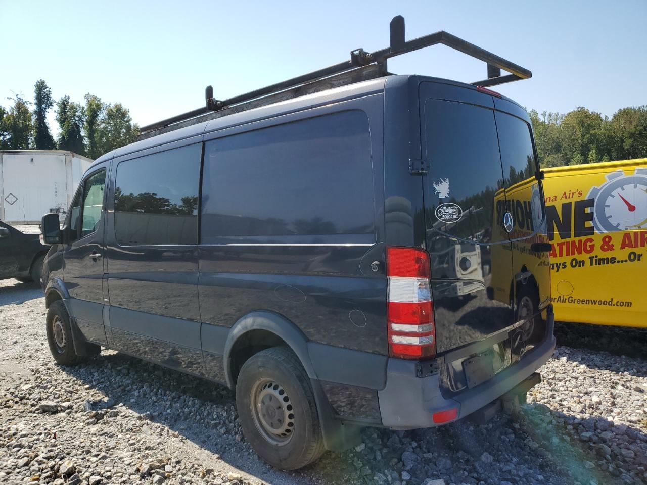 2011 Mercedes-Benz Sprinter 2500 - Фото 2