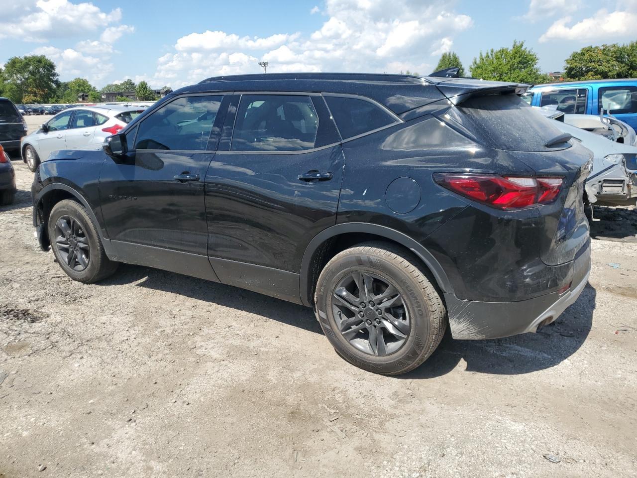 2019 Chevrolet Blazer 2Lt - Image 2