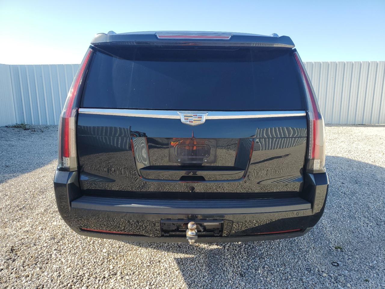 2016 Cadillac Escalade Premium - Фото 6