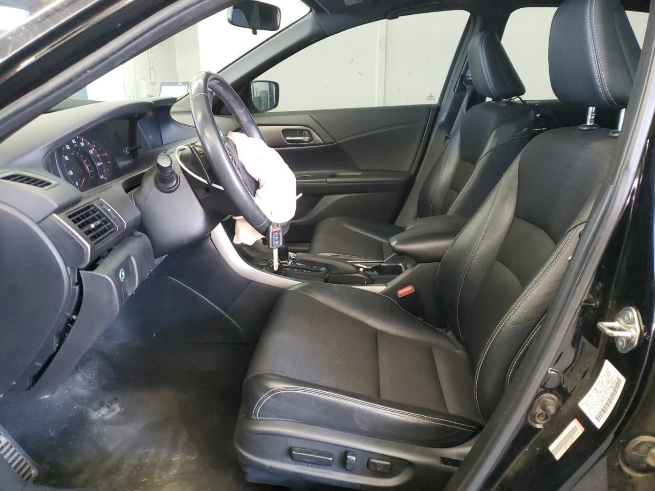 2017 Honda Accord Sport - Image 7