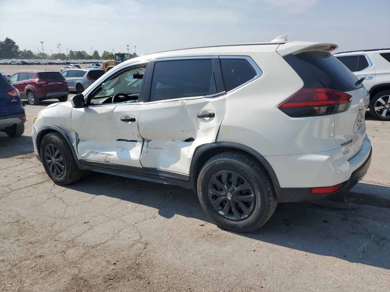 2020 Nissan Rogue S - Image 2