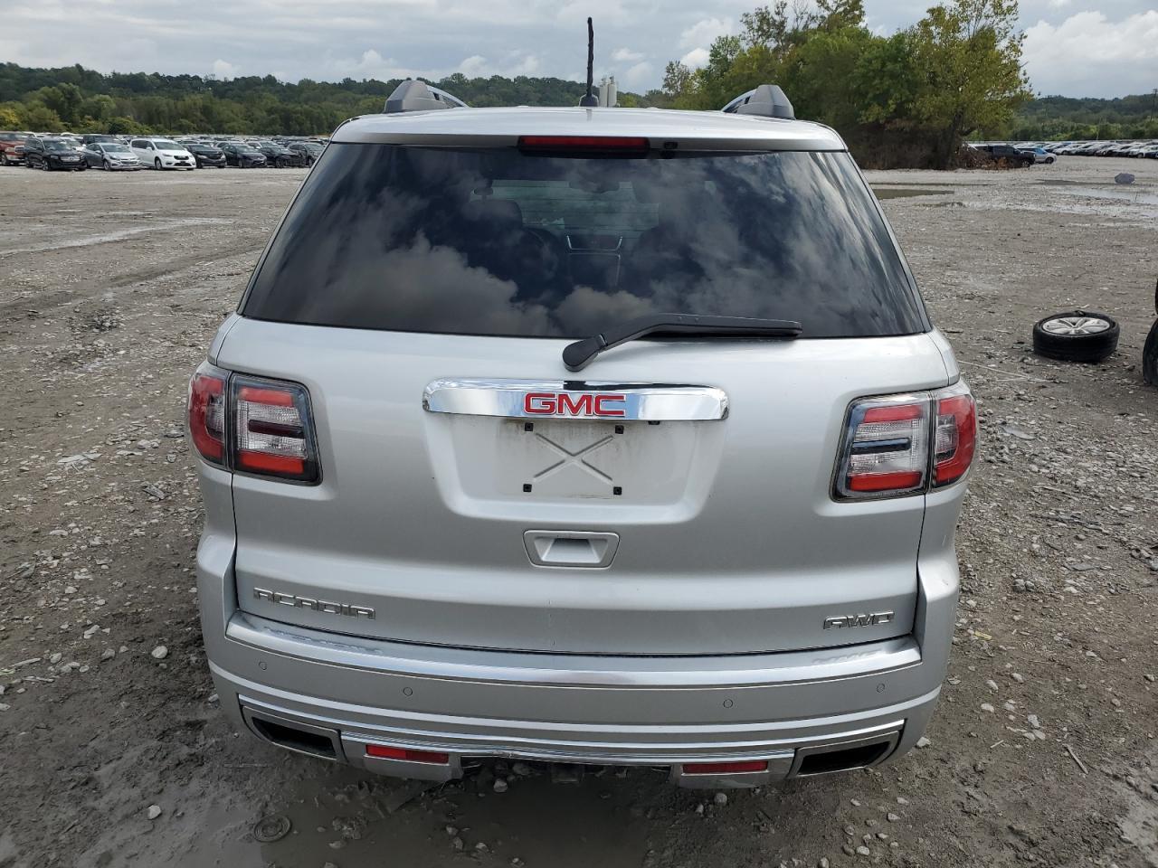 2015 GMC Acadia Denali - Image 6