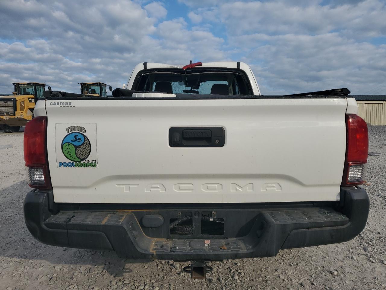 2018 Toyota Tacoma Access Cab - Image 6