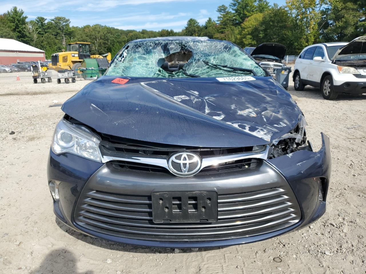 2017 Toyota Camry Le - Image 5