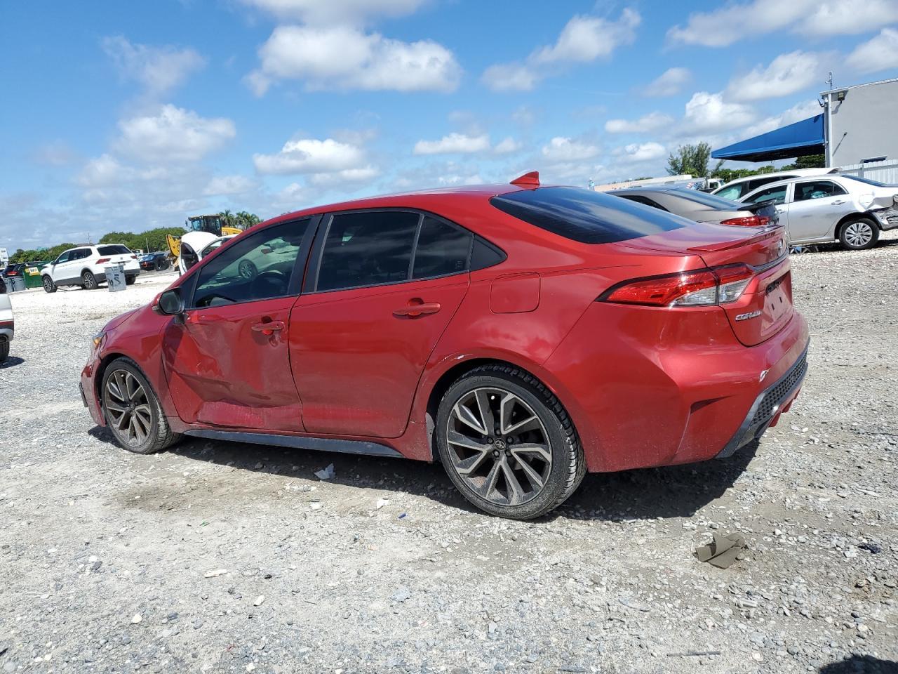 2020 Toyota Corolla Se - Фото 2
