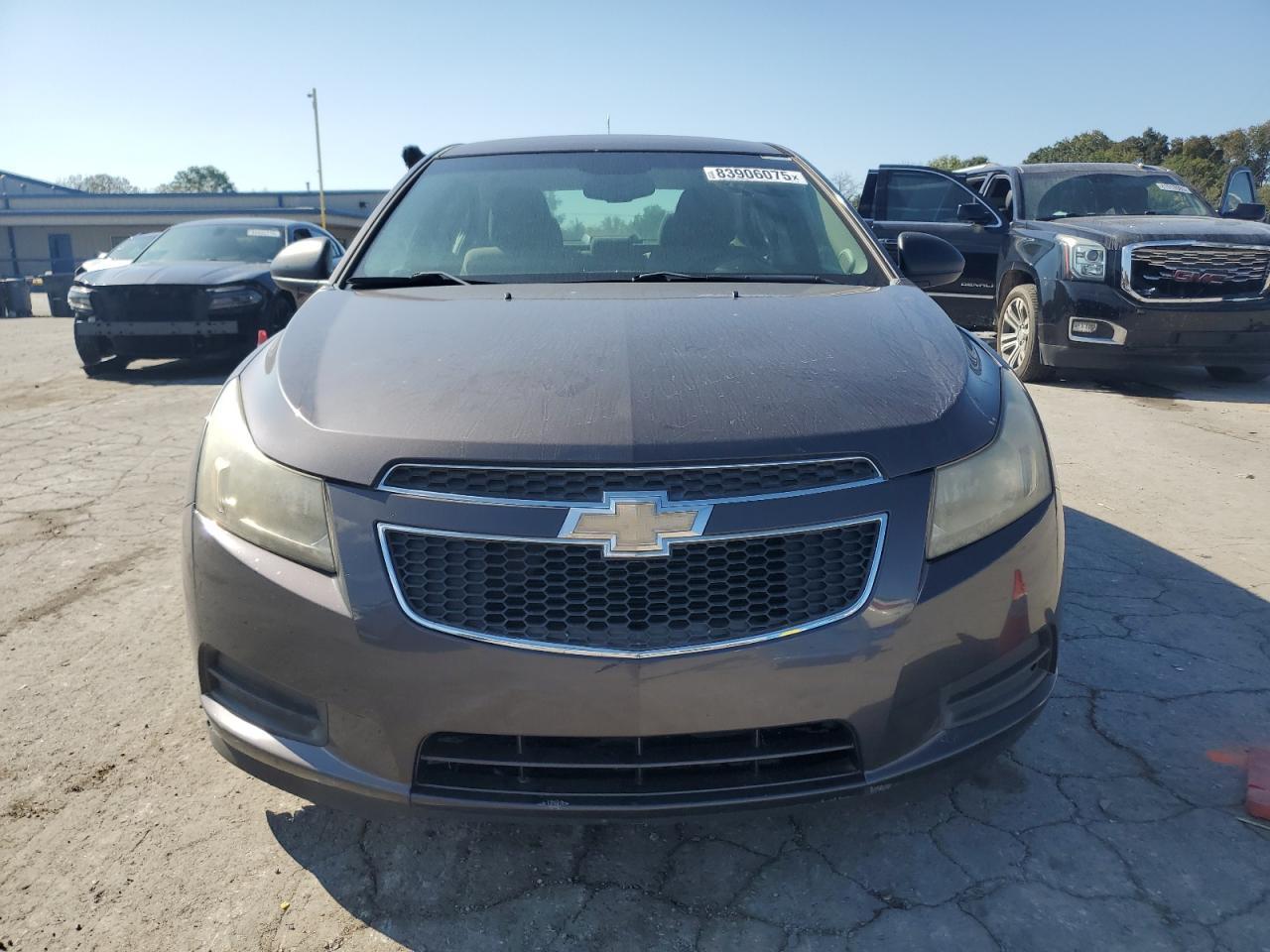 2011 Chev Cruze Ls - Фото 5