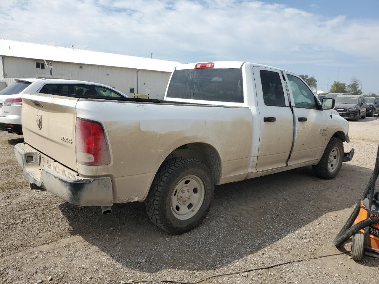 2022 Ram 1500 Classic Tradesman - Фото 3