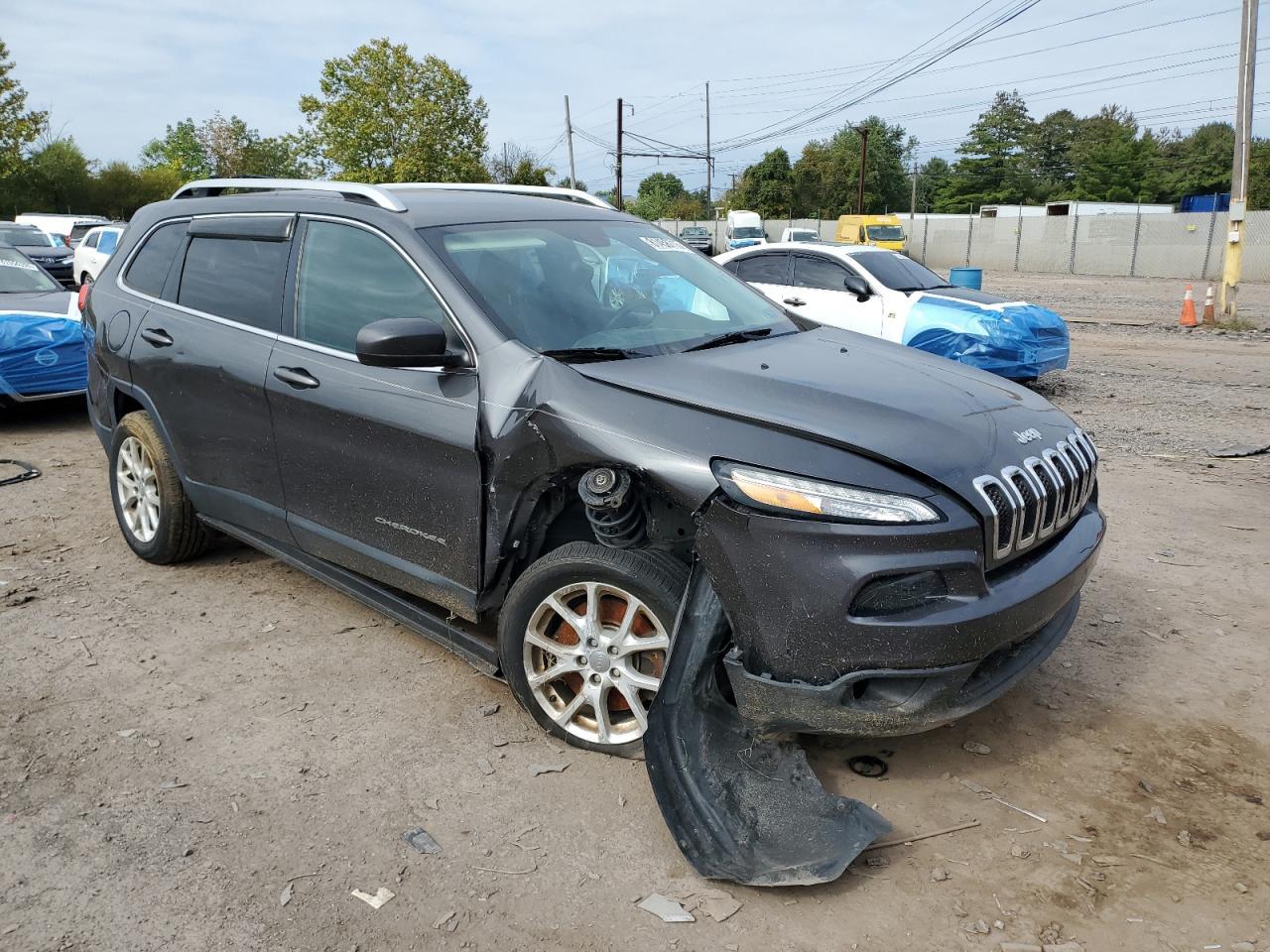 2015 Jeep Cherokee Latitude - Image 4