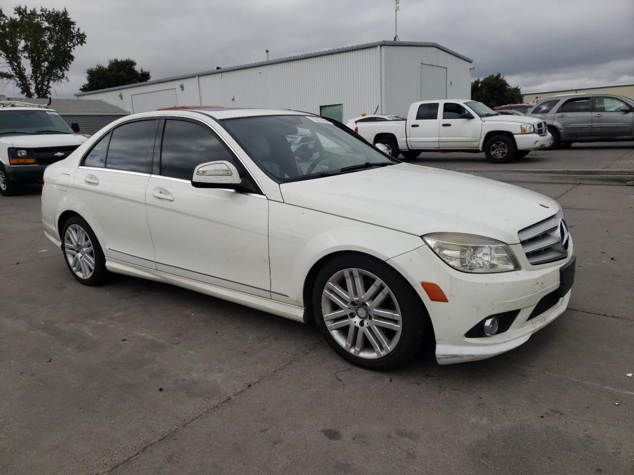 2009 Mercedes-Benz C300 - Image 4