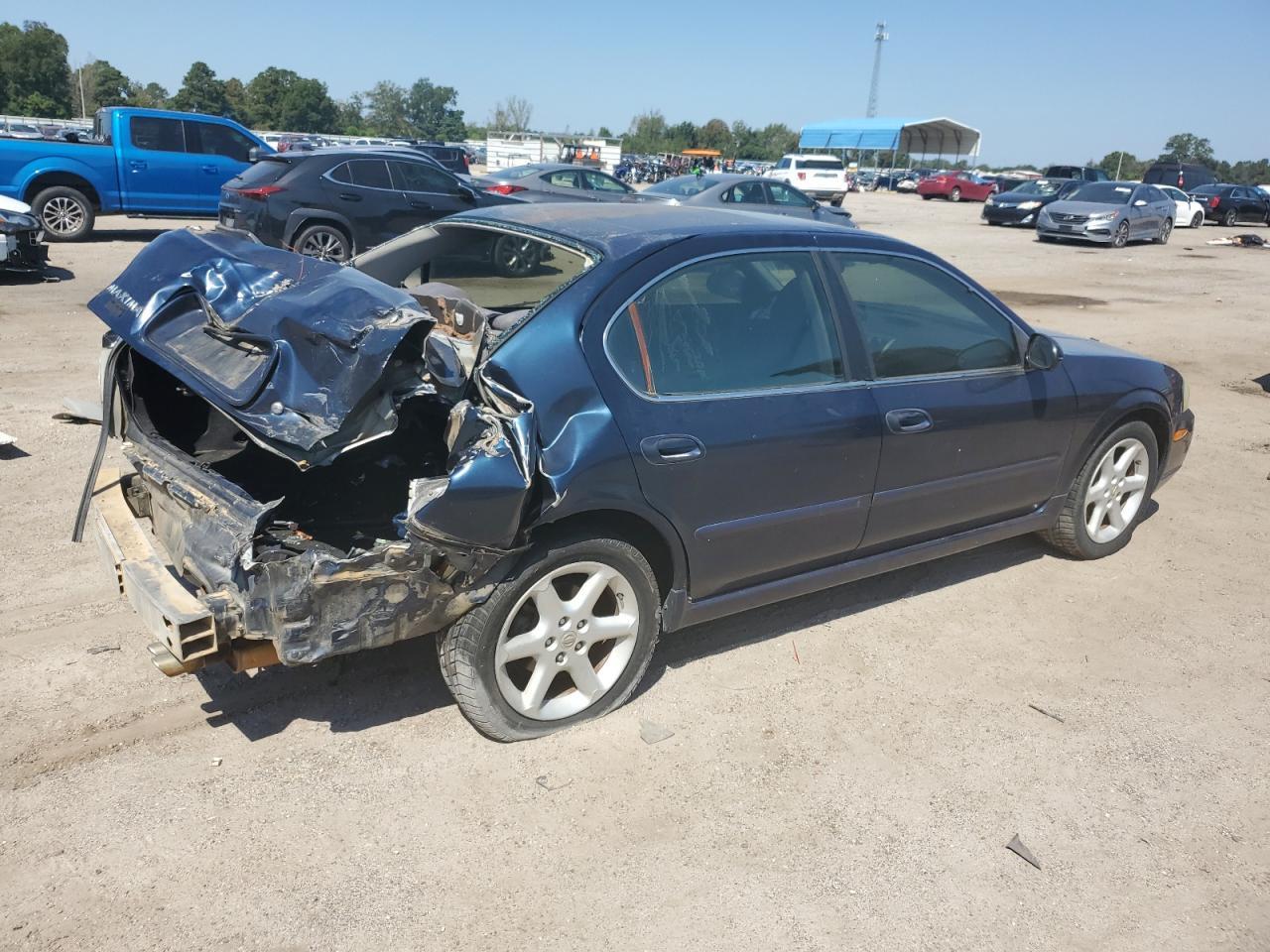 2002 Nissan Maxima Gle - Фото 3