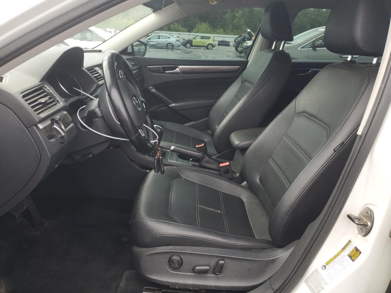 2017 Volkswagen Passat Se - Фото 7