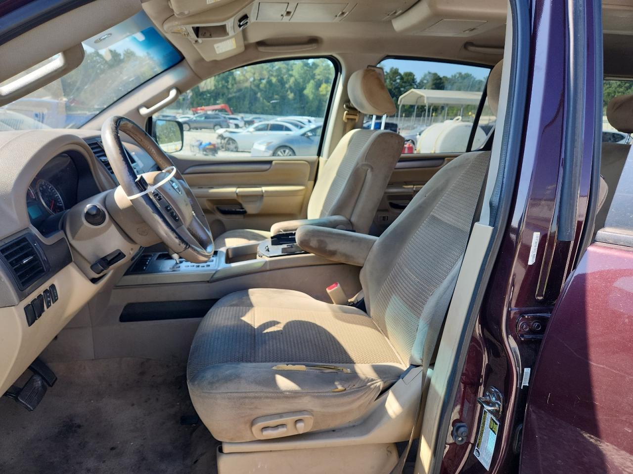 2014 Nissan Armada Sv - Image 7