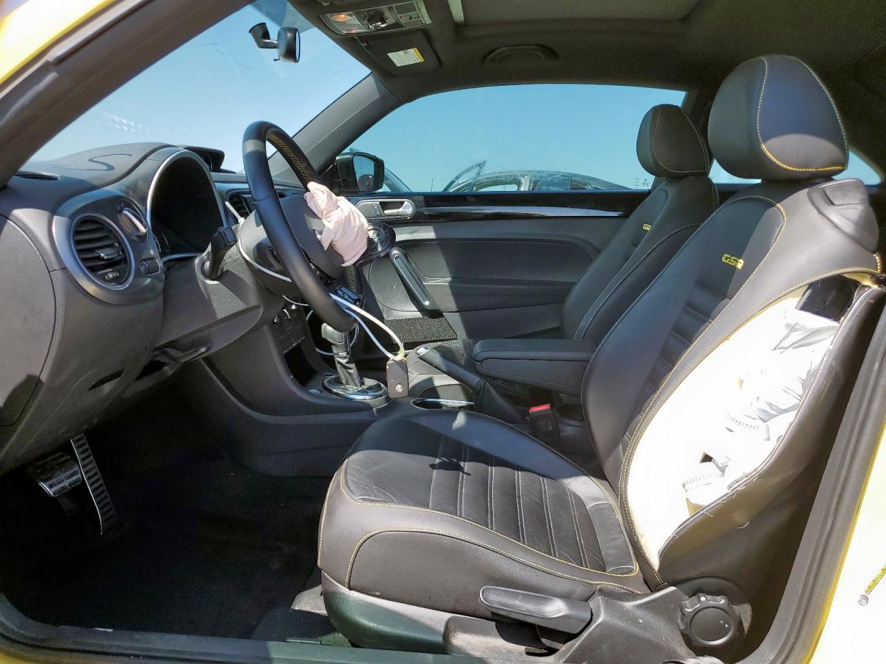 2014 Volkswagen Beetle Turbo - Фото 7
