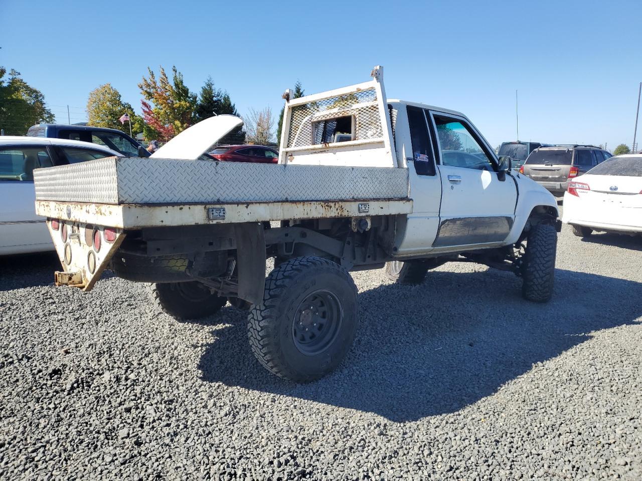 1986 Toyota Pickup Xtracab Rn66 Sr5 - Фото 3