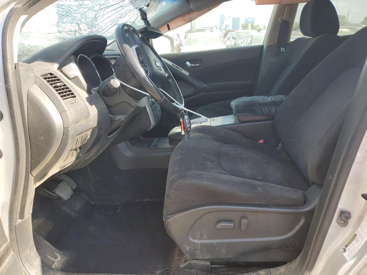 2010 Nissan Murano S - Фото 7