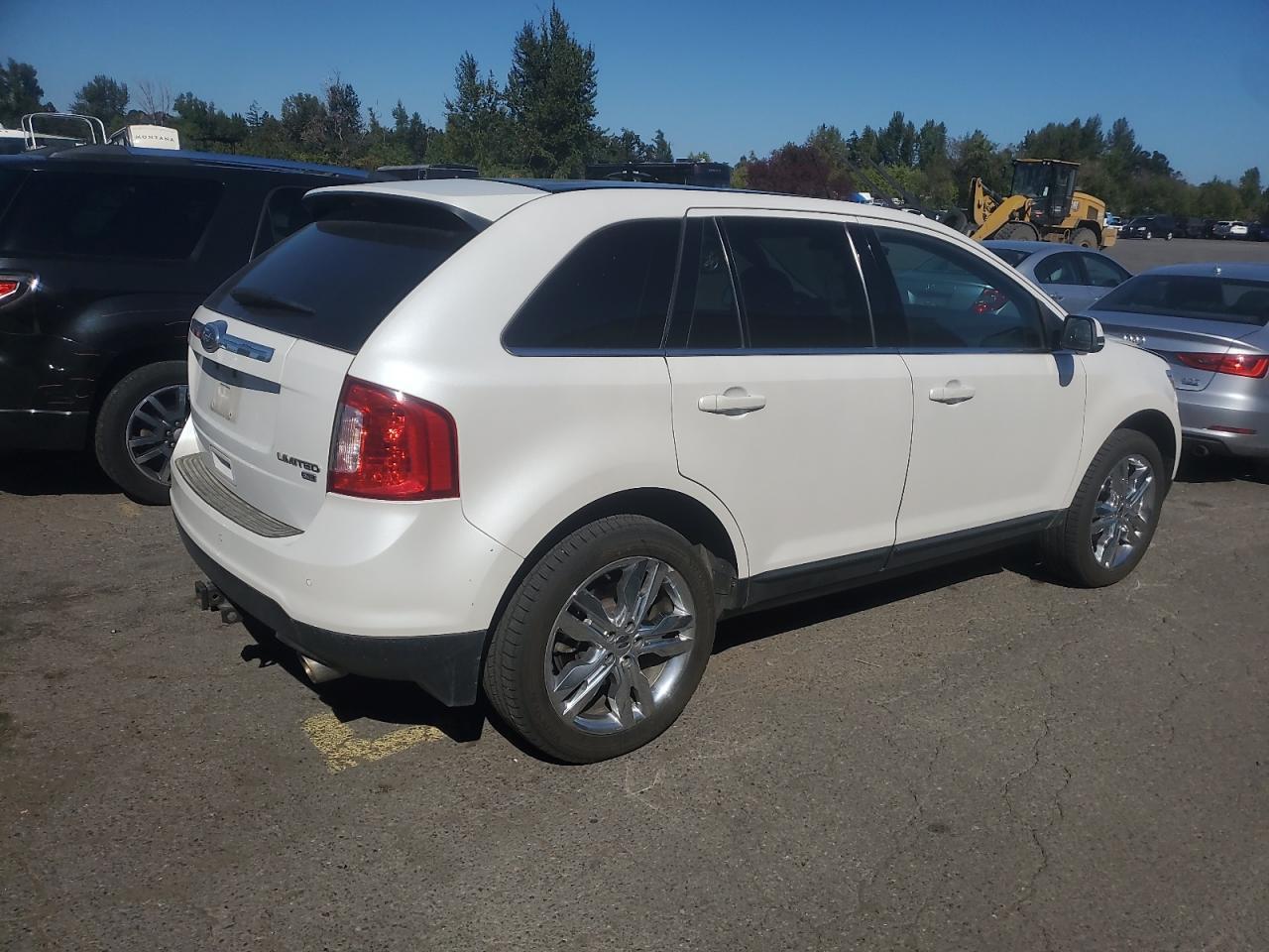 2014 Ford Edge Limited - Image 3