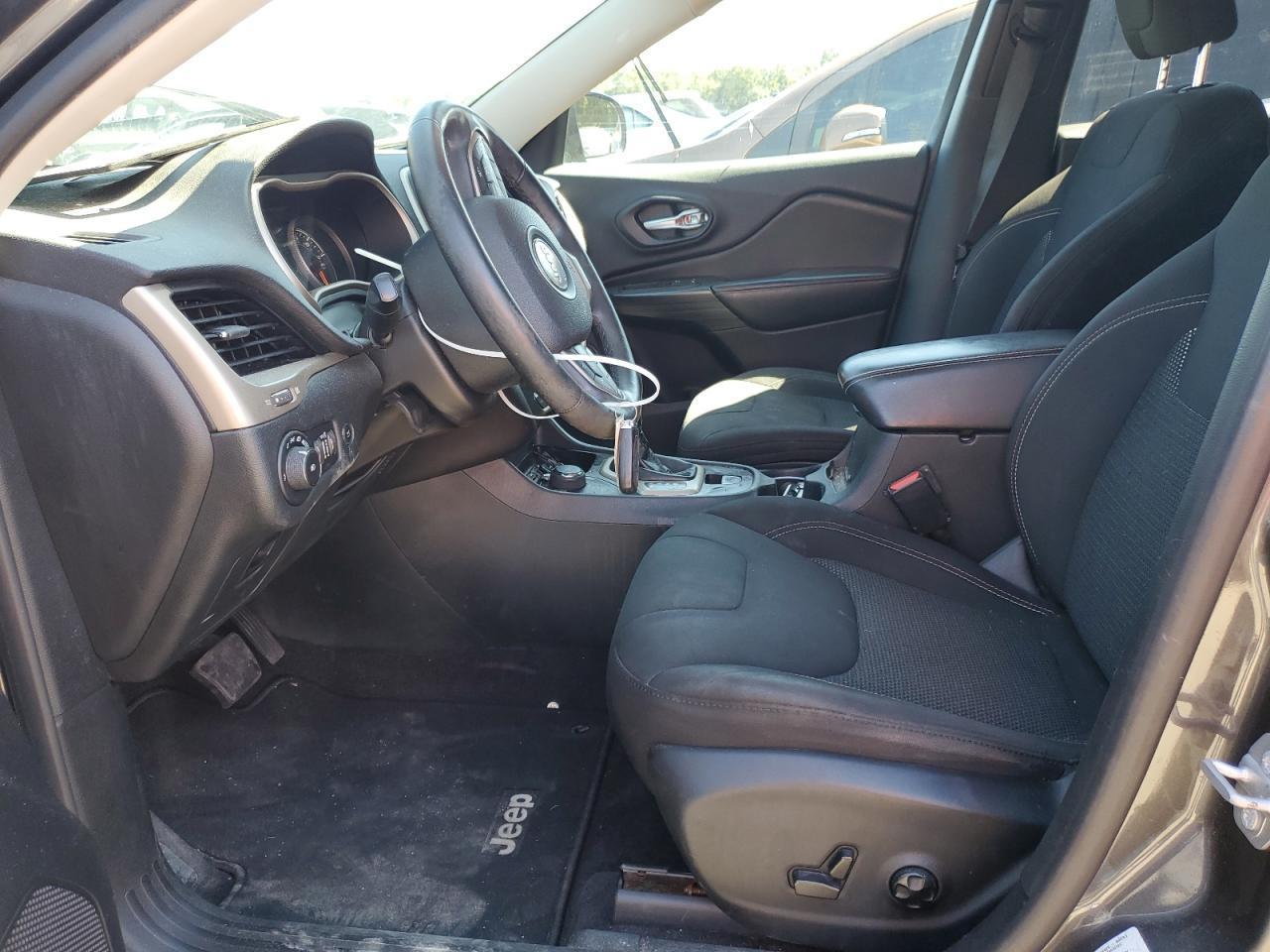 2016 Jeep Cherokee Latitude - Фото 7